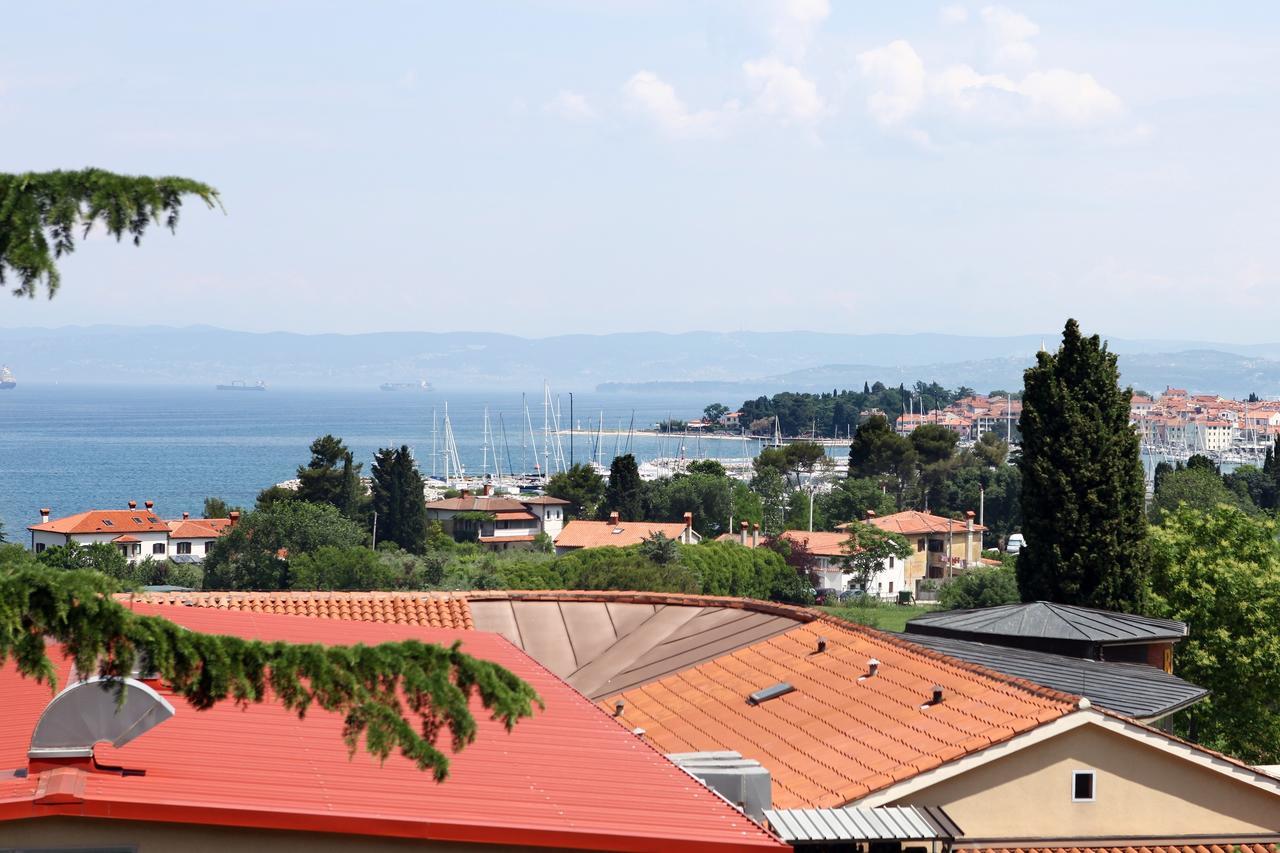 Charming San Simon Beach Apartment Jn Изола Экстерьер фото
