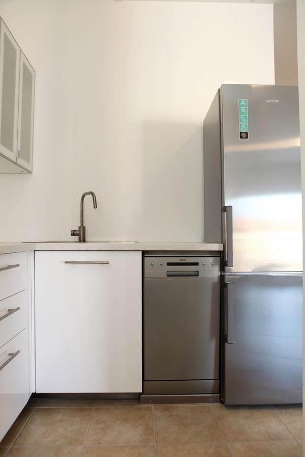 Charming San Simon Beach Apartment Jn Изола Экстерьер фото